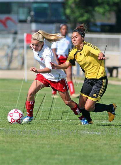 Thumbnail 2 in Hughson @ Modesto Christian photogallery.