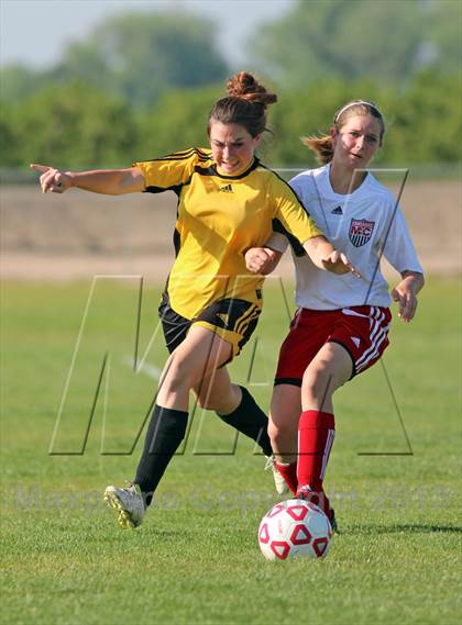 Thumbnail 1 in Hughson @ Modesto Christian photogallery.