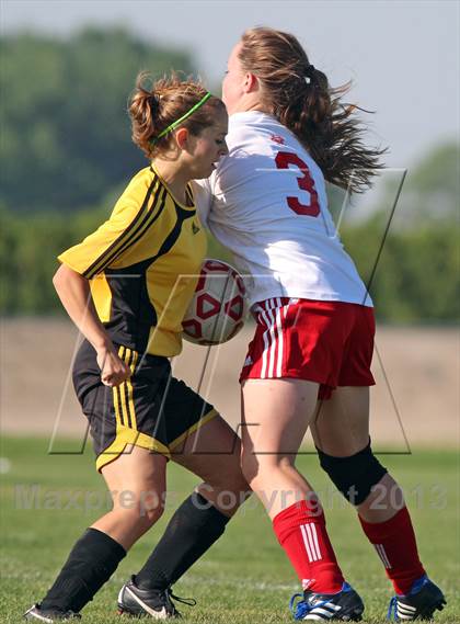 Thumbnail 3 in Hughson @ Modesto Christian photogallery.