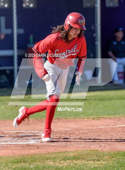 Thumbnail 1 in Central @ Cesar Chavez (D-Backs Chase Your Dreams Baseball Classic) photogallery.