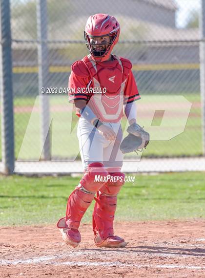 Thumbnail 3 in Central @ Cesar Chavez (D-Backs Chase Your Dreams Baseball Classic) photogallery.