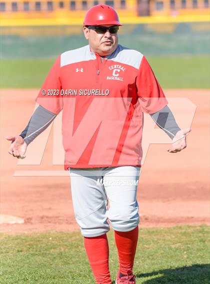 Thumbnail 3 in Central @ Cesar Chavez (D-Backs Chase Your Dreams Baseball Classic) photogallery.