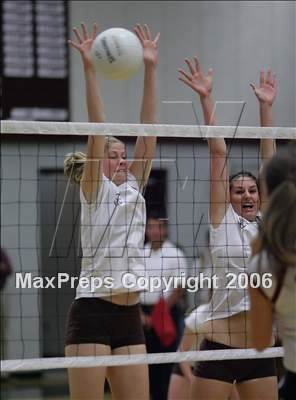 Thumbnail 3 in St. Francis vs Woodcreek (NorCal Playoffs) photogallery.