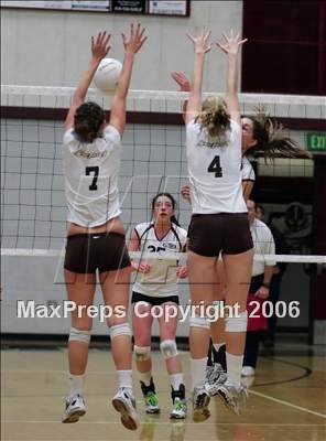 Thumbnail 3 in St. Francis vs Woodcreek (NorCal Playoffs) photogallery.