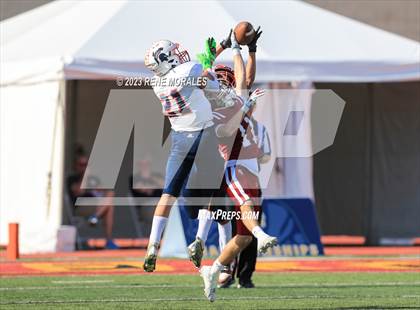 Thumbnail 1 in Strathmore vs Bell Gardens (CIF Div 7-A State Final)  photogallery.
