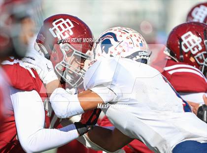 Thumbnail 2 in Strathmore vs Bell Gardens (CIF Div 7-A State Final)  photogallery.