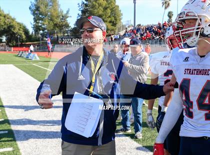 Thumbnail 2 in Strathmore vs Bell Gardens (CIF Div 7-A State Final)  photogallery.