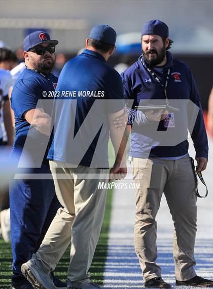 Thumbnail 2 in Strathmore vs Bell Gardens (CIF Div 7-A State Final)  photogallery.