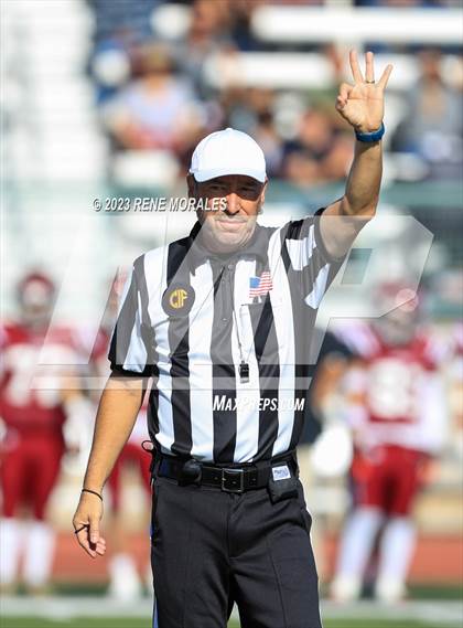 Thumbnail 1 in Strathmore vs Bell Gardens (CIF Div 7-A State Final)  photogallery.