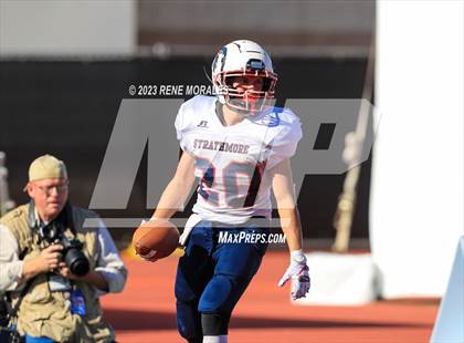 Thumbnail 1 in Strathmore vs Bell Gardens (CIF Div 7-A State Final)  photogallery.