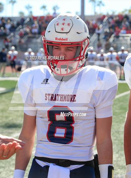 Thumbnail 1 in Strathmore vs Bell Gardens (CIF Div 7-A State Final)  photogallery.