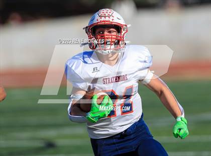 Thumbnail 2 in Strathmore vs Bell Gardens (CIF Div 7-A State Final)  photogallery.