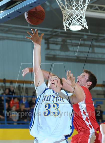 Thumbnail 1 in Hutchinson vs. McPherson photogallery.