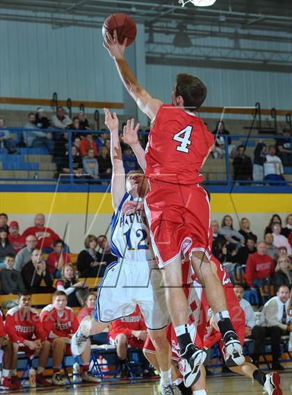 Thumbnail 3 in Hutchinson vs. McPherson photogallery.