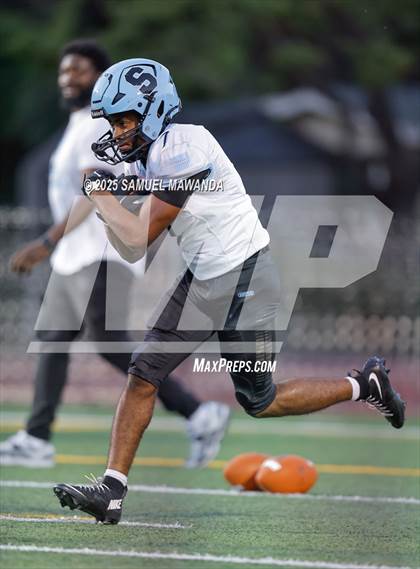 Thumbnail 2 in Salesian @ Harvard-Westlake photogallery.