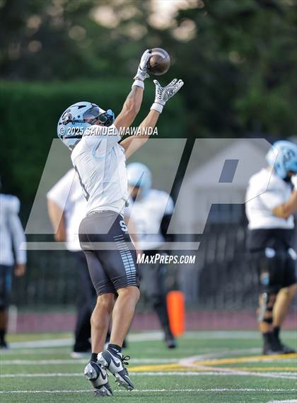 Thumbnail 3 in Salesian @ Harvard-Westlake photogallery.