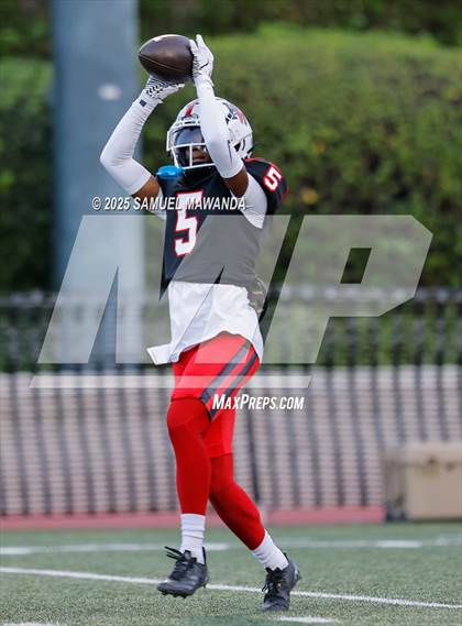 Thumbnail 1 in Salesian @ Harvard-Westlake photogallery.