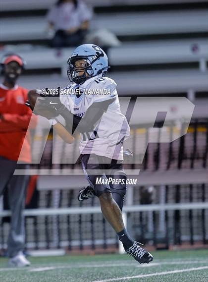 Thumbnail 2 in Salesian @ Harvard-Westlake photogallery.
