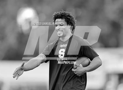 Thumbnail 2 in Salesian @ Harvard-Westlake photogallery.