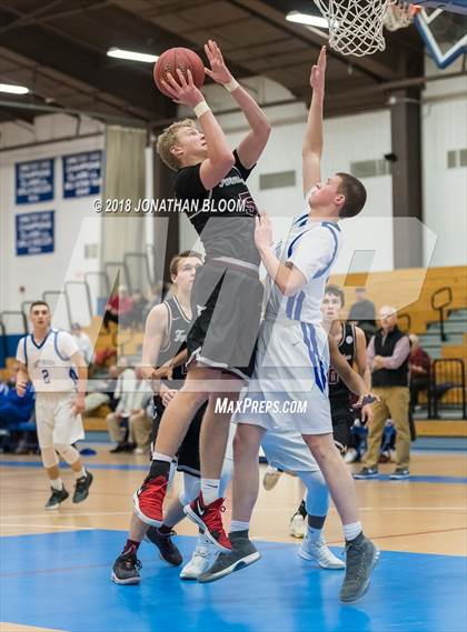 Thumbnail 3 in Farmington @ Glastonbury photogallery.