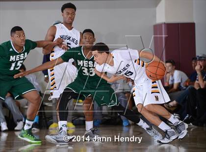 Thumbnail 2 in Murrieta Mesa vs JW North (MaxPreps Holiday Classic) photogallery.