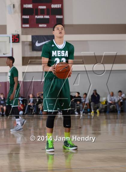 Thumbnail 2 in Murrieta Mesa vs JW North (MaxPreps Holiday Classic) photogallery.