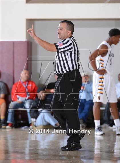 Thumbnail 1 in Murrieta Mesa vs JW North (MaxPreps Holiday Classic) photogallery.