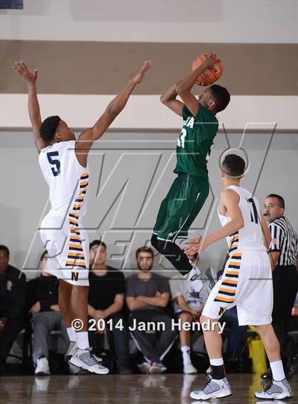 Thumbnail 3 in Murrieta Mesa vs JW North (MaxPreps Holiday Classic) photogallery.
