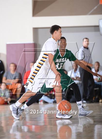 Thumbnail 1 in Murrieta Mesa vs JW North (MaxPreps Holiday Classic) photogallery.