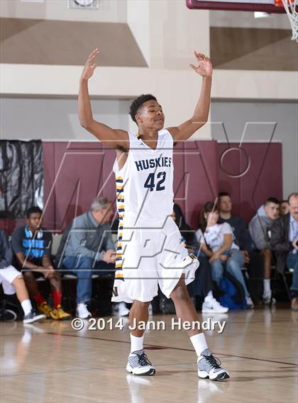 Thumbnail 1 in Murrieta Mesa vs JW North (MaxPreps Holiday Classic) photogallery.