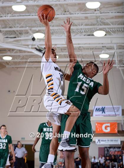 Thumbnail 3 in Murrieta Mesa vs JW North (MaxPreps Holiday Classic) photogallery.