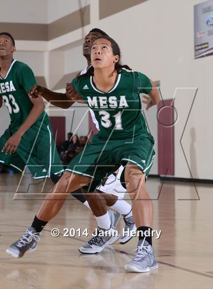 Thumbnail 1 in Murrieta Mesa vs JW North (MaxPreps Holiday Classic) photogallery.