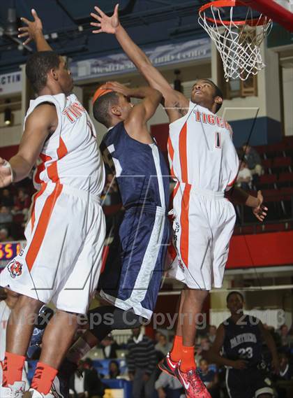 Thumbnail 2 in Bedford Academy vs Spring Valley (Slam Dunk Tournament) photogallery.