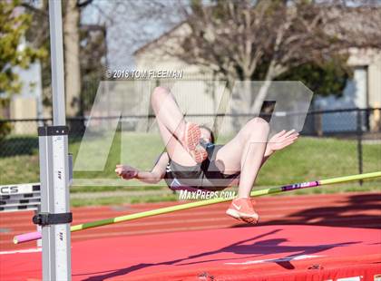 Thumbnail 2 in North District Invitational photogallery.