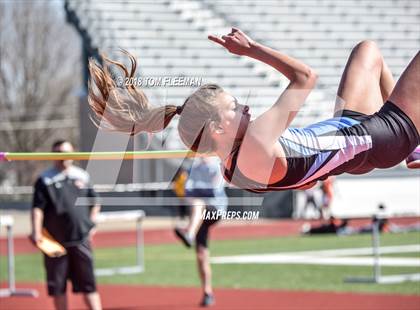 Thumbnail 3 in North District Invitational photogallery.