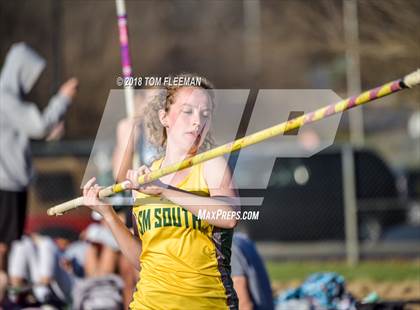 Thumbnail 3 in North District Invitational photogallery.