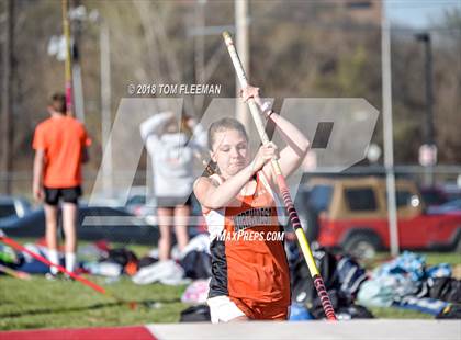 Thumbnail 3 in North District Invitational photogallery.