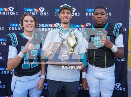 Thumbnail 3 in Highland (AIA 6A Final Awards) photogallery.