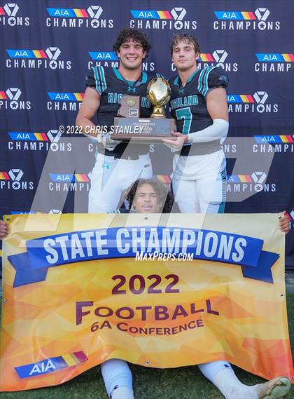 Thumbnail 2 in Highland (AIA 6A Final Awards) photogallery.