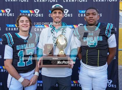 Thumbnail 2 in Highland (AIA 6A Final Awards) photogallery.