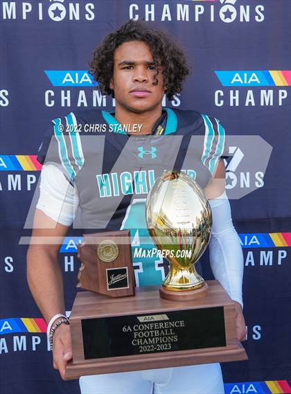 Thumbnail 1 in Highland (AIA 6A Final Awards) photogallery.