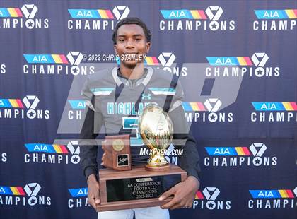 Thumbnail 1 in Highland (AIA 6A Final Awards) photogallery.