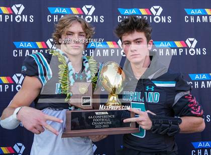 Thumbnail 1 in Highland (AIA 6A Final Awards) photogallery.