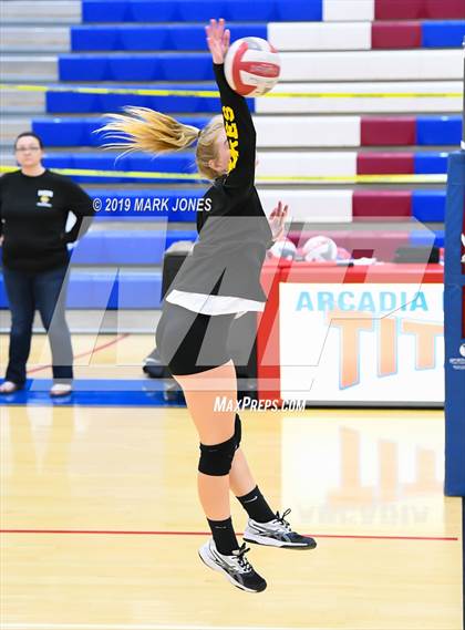 Thumbnail 1 in Marcos de Niza @ Arcadia photogallery.