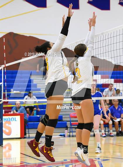 Thumbnail 1 in Marcos de Niza @ Arcadia photogallery.