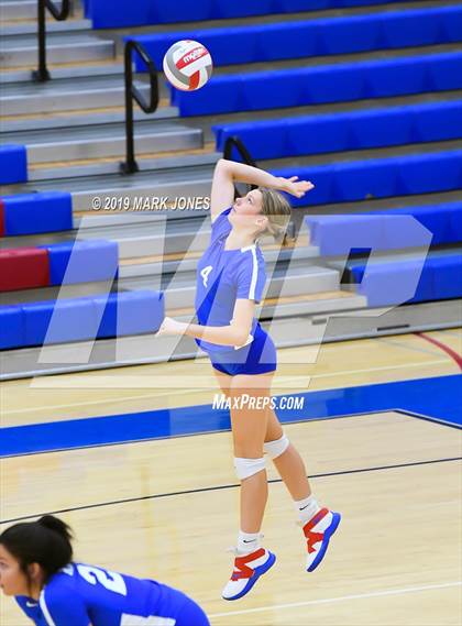 Thumbnail 2 in Marcos de Niza @ Arcadia photogallery.