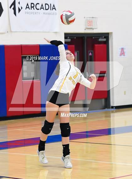 Thumbnail 1 in Marcos de Niza @ Arcadia photogallery.
