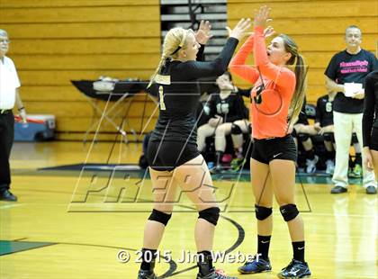 Thumbnail 1 in Mitchell @ Sunlake (FHSAA 6A Regional Semifinal Playoff) photogallery.