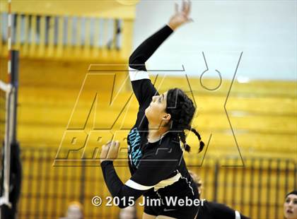 Thumbnail 1 in Mitchell @ Sunlake (FHSAA 6A Regional Semifinal Playoff) photogallery.