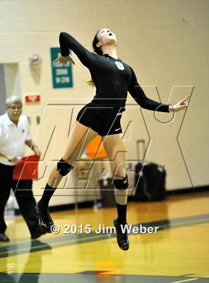 Thumbnail 2 in Mitchell @ Sunlake (FHSAA 6A Regional Semifinal Playoff) photogallery.